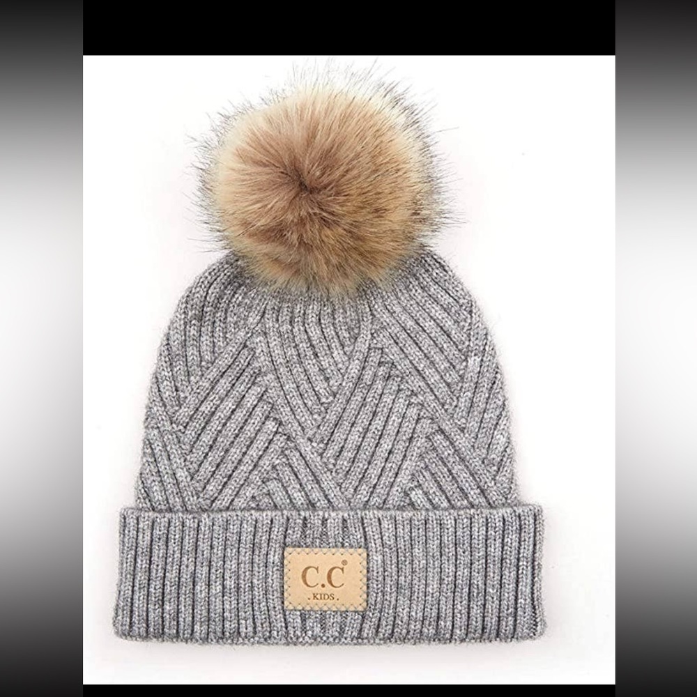 C.C. Cable Knit Pom hat